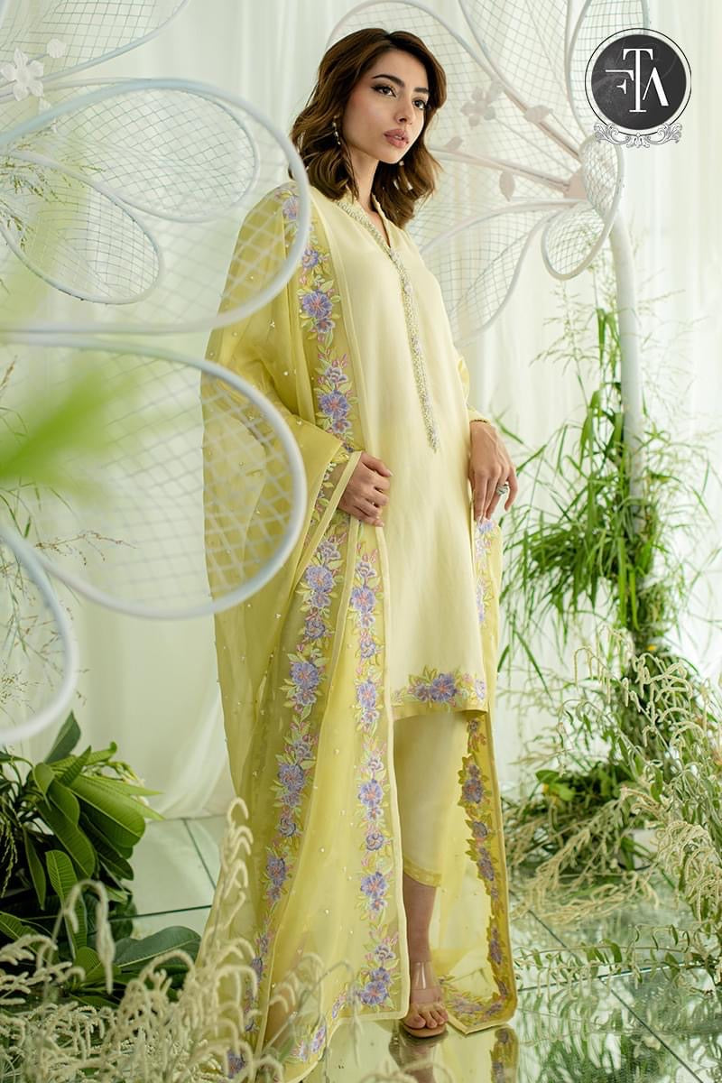 ASTRID SHIRT AND DUPATTA BY FTA