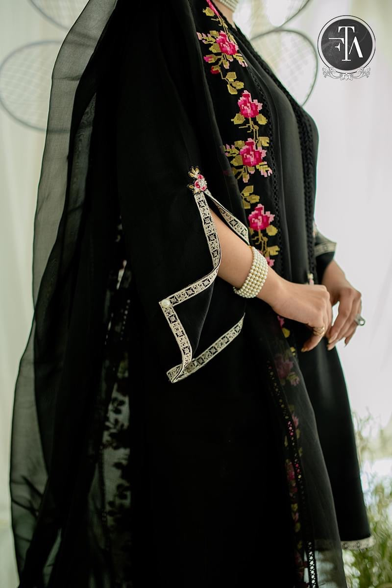 JACKIE SHIRT AND DUPATTA BY FTA